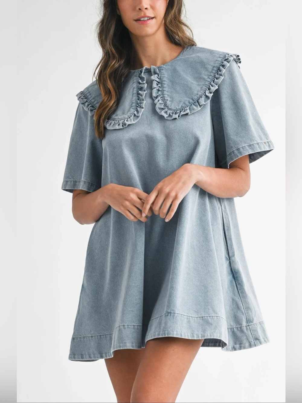 MABEL Brynn denim babydoll petar pan Ruffle collar mini in light blue - S nwt